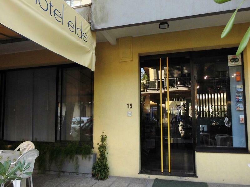 Hotel Elde Riccione Bagian luar foto
