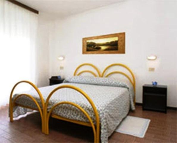 Hotel Elde Riccione Bagian luar foto